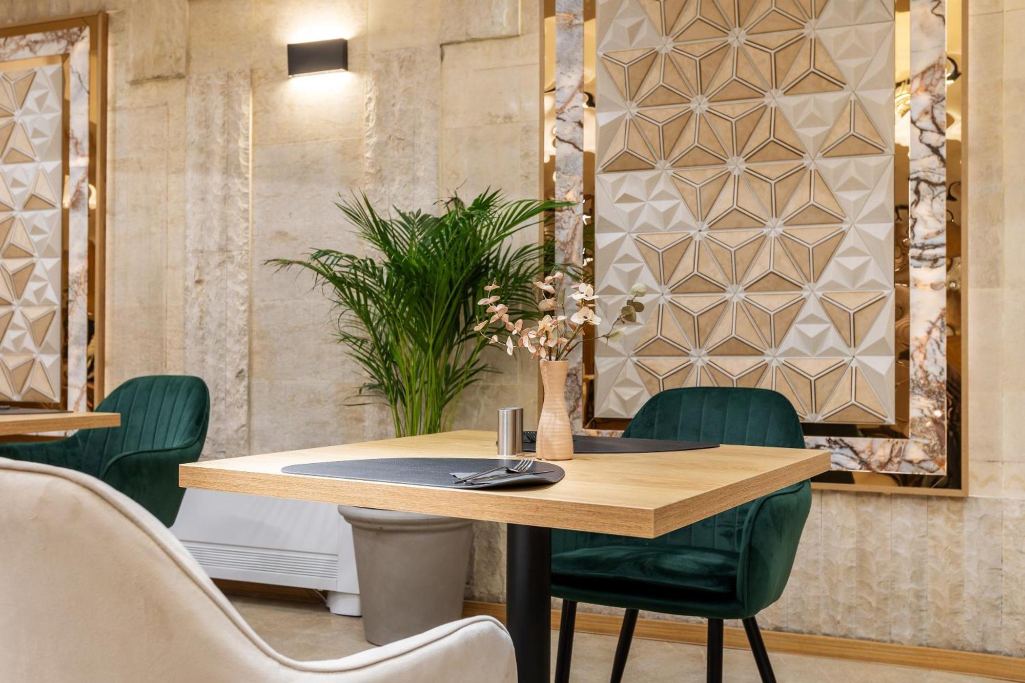 Amar Design Hotel By Hmg София Екстериор снимка