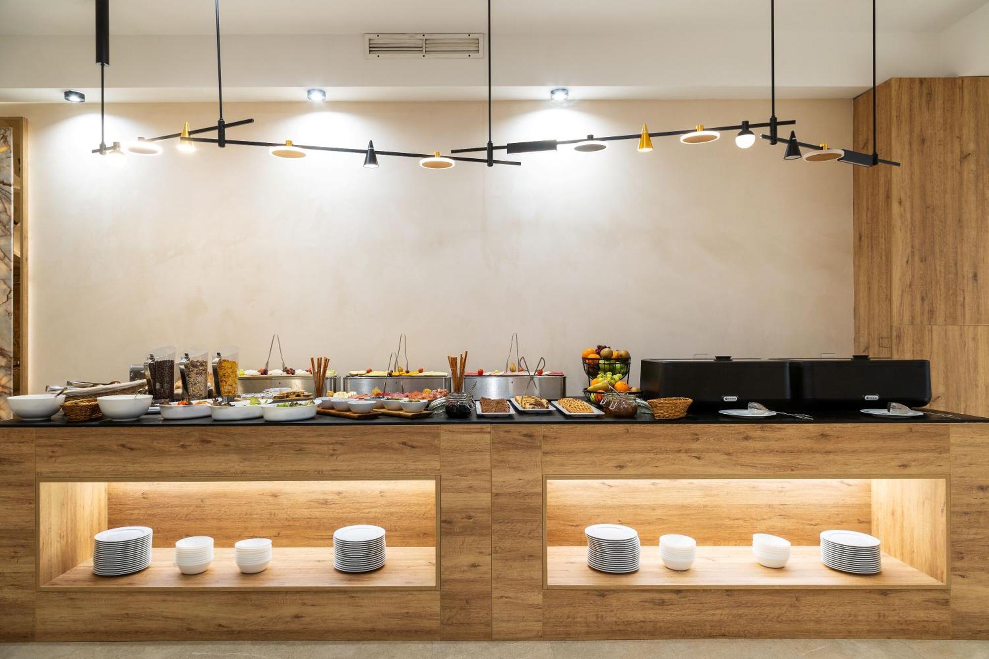 Amar Design Hotel By Hmg София Екстериор снимка